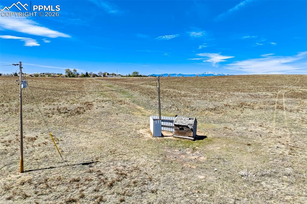 4630 Murr Road Peyton, CO 80831 - Photo 28 of 40 a view of a terrace