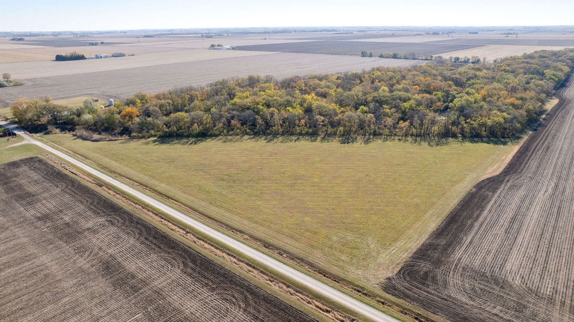 7035 East Scully Road Gardner, IL 60424 - Photo 20 of 25 a view of a lake with a ocean view