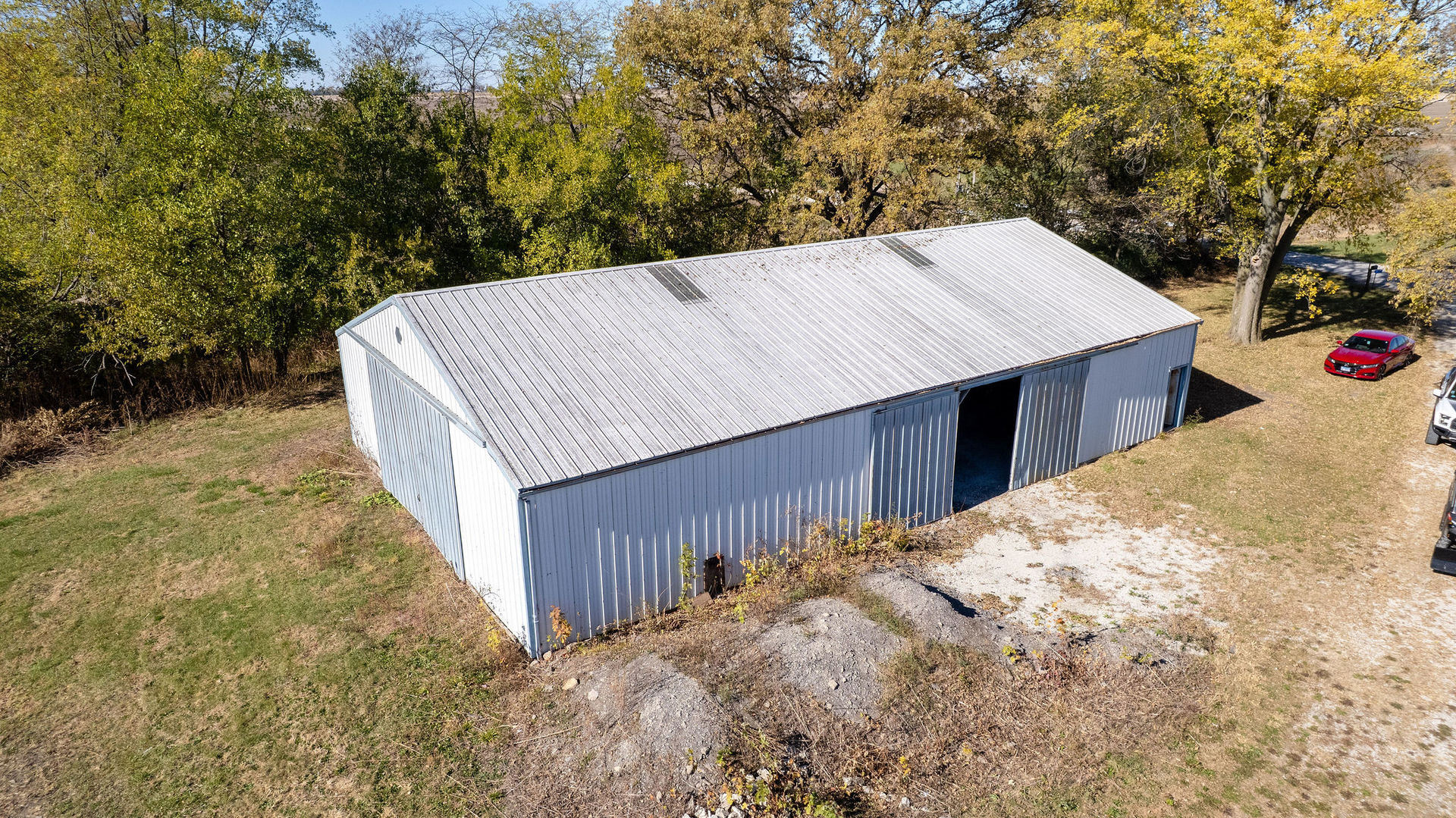 7035 East Scully Road Gardner, IL 60424 - Photo 5 of 25 a view of a backyard
