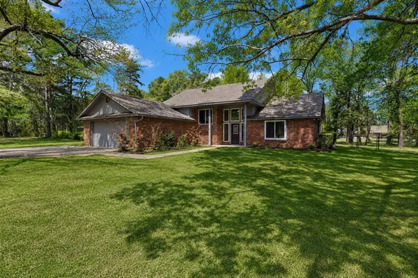 $359,900 | 366 County Road 1740, Mount Pleasant, TX 75455