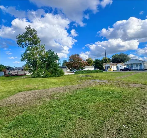 $130,000 | 961 12th Street, Gretna, LA 70053