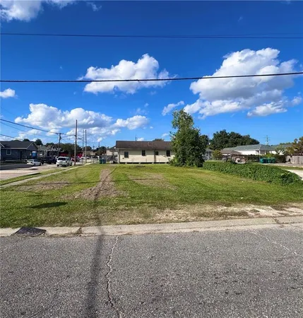 $130,000 | 961 12th Street, Gretna, LA 70053