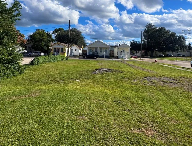 $135,000 | 961 12th Street, Gretna, LA 70053