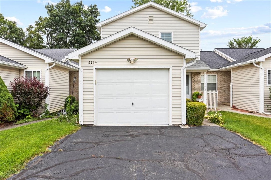 5744 Running Brook Road Farmington, NY 14425 - Photo 1 of 1 Gallery Image 1