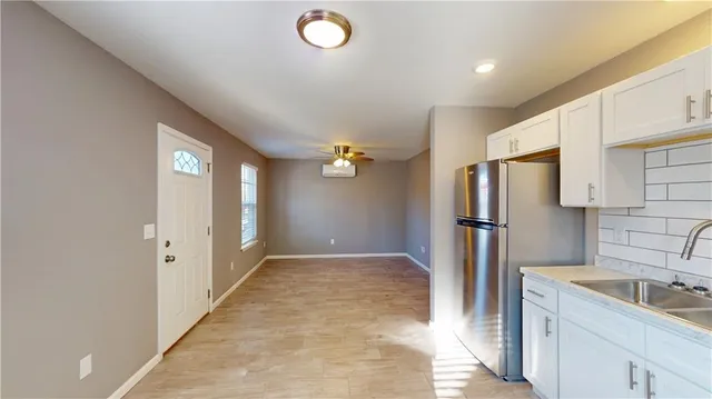 $895 | 716 North Adams Street, Nevada, MO 64772