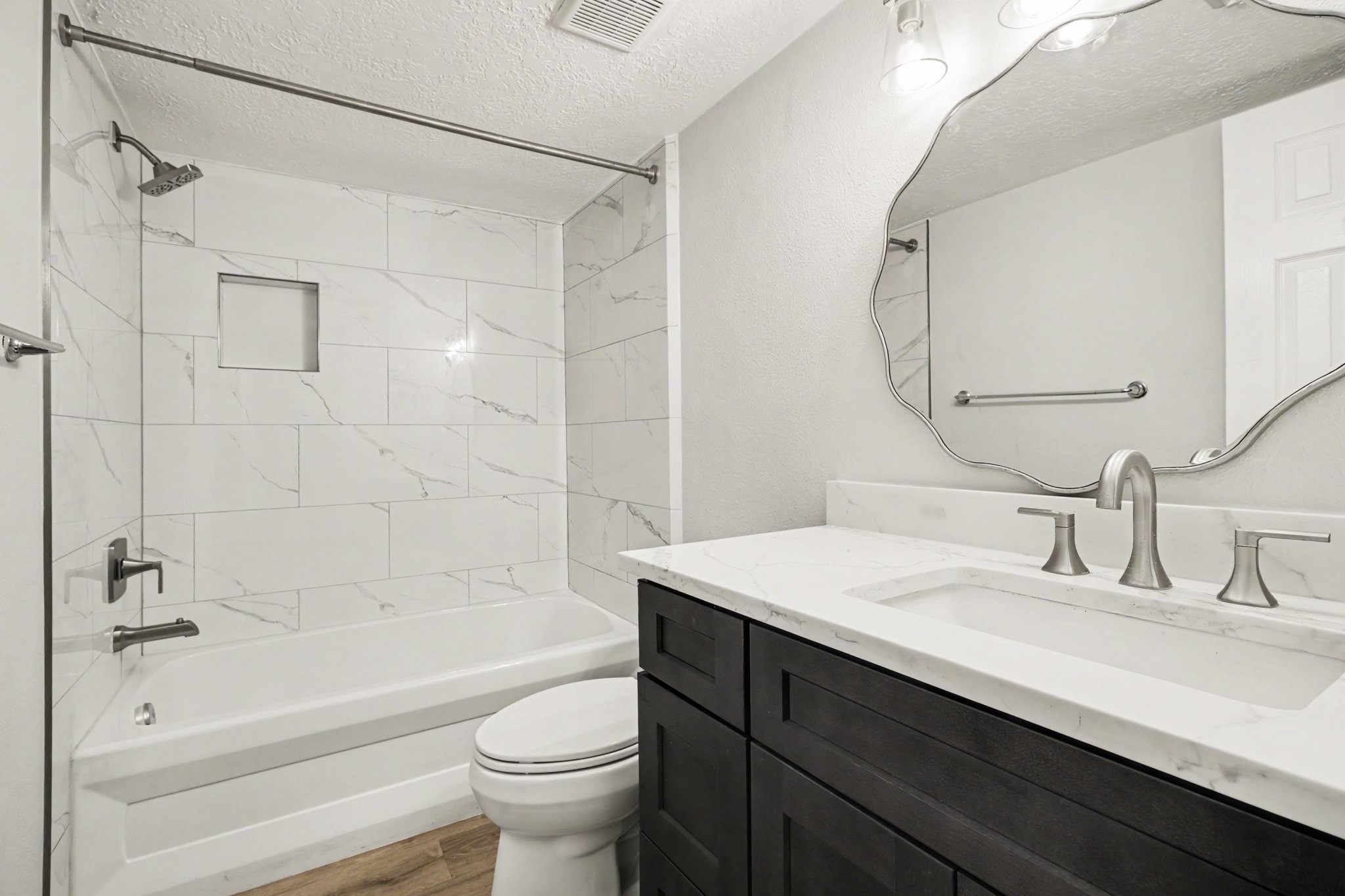 723 Davis Road League City, TX 77573 - Photo 10 of 18