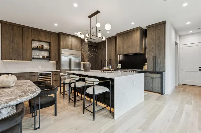 $2,199,999 | 7707 Robin Road, Dallas, TX 75209