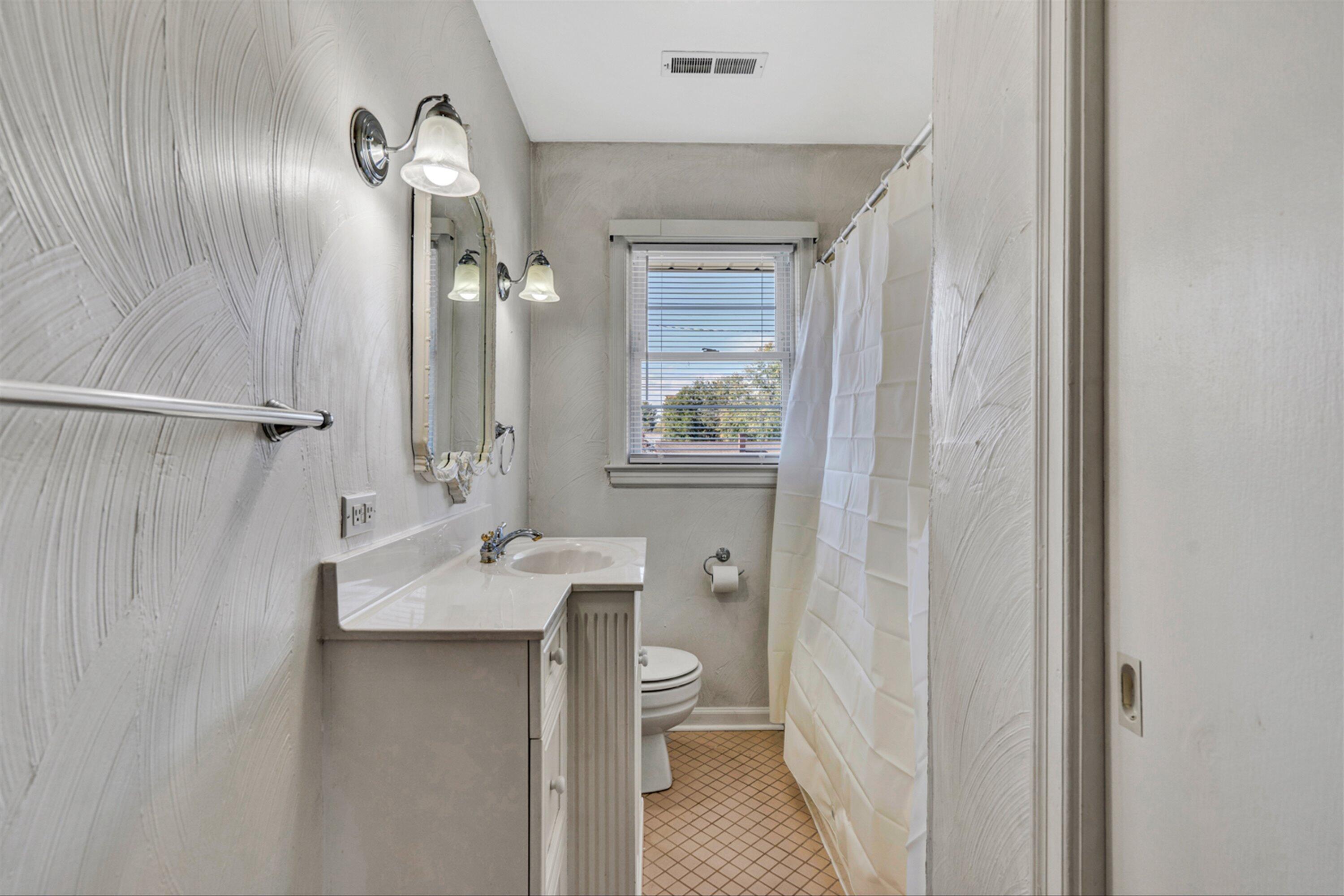 5734 Malvern Road Roanoke, VA 24012 - Photo 19 of 37 19-DSC5373