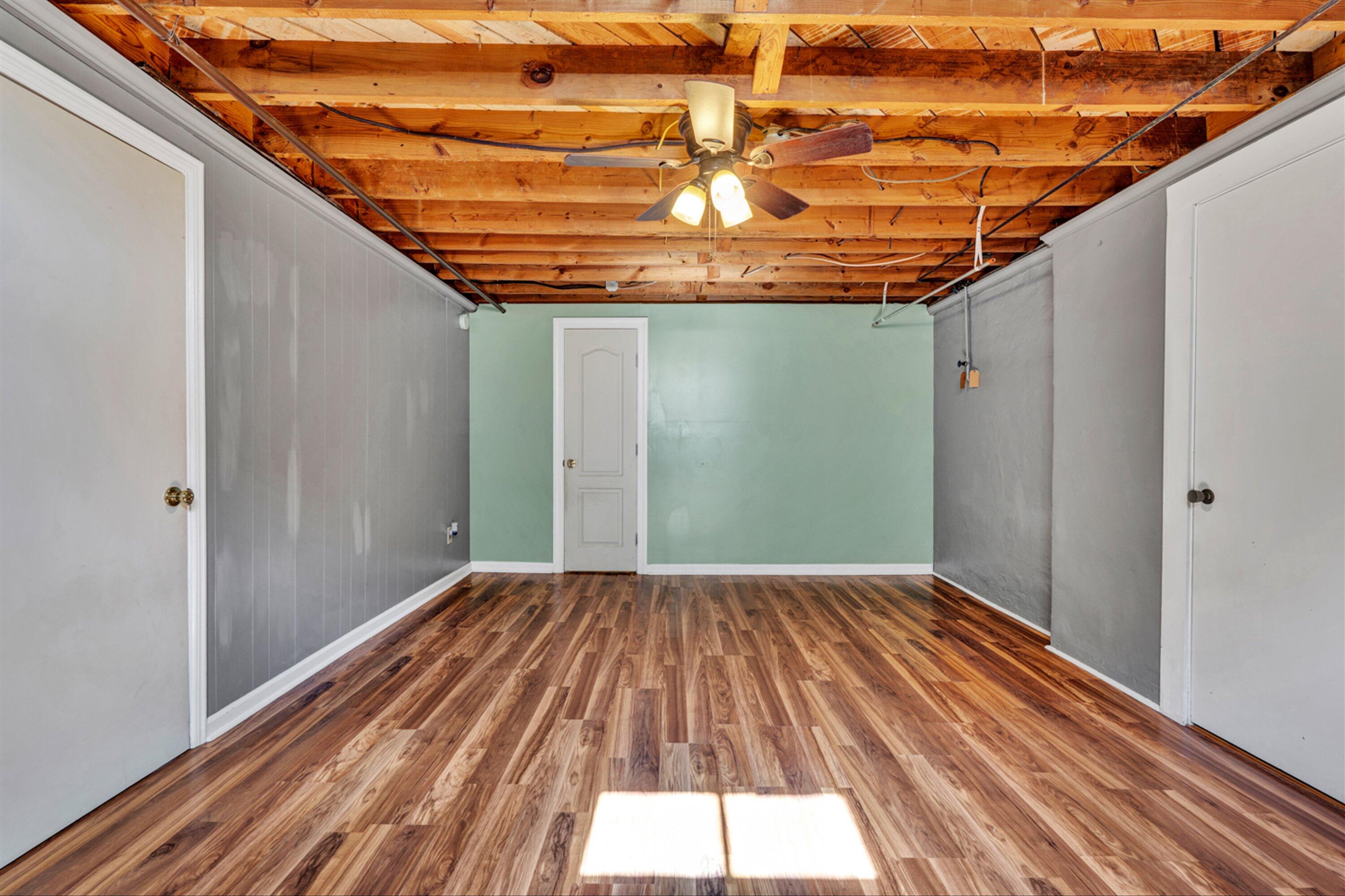 5734 Malvern Road Roanoke, VA 24012 - Photo 26 of 37 26-DSC5400