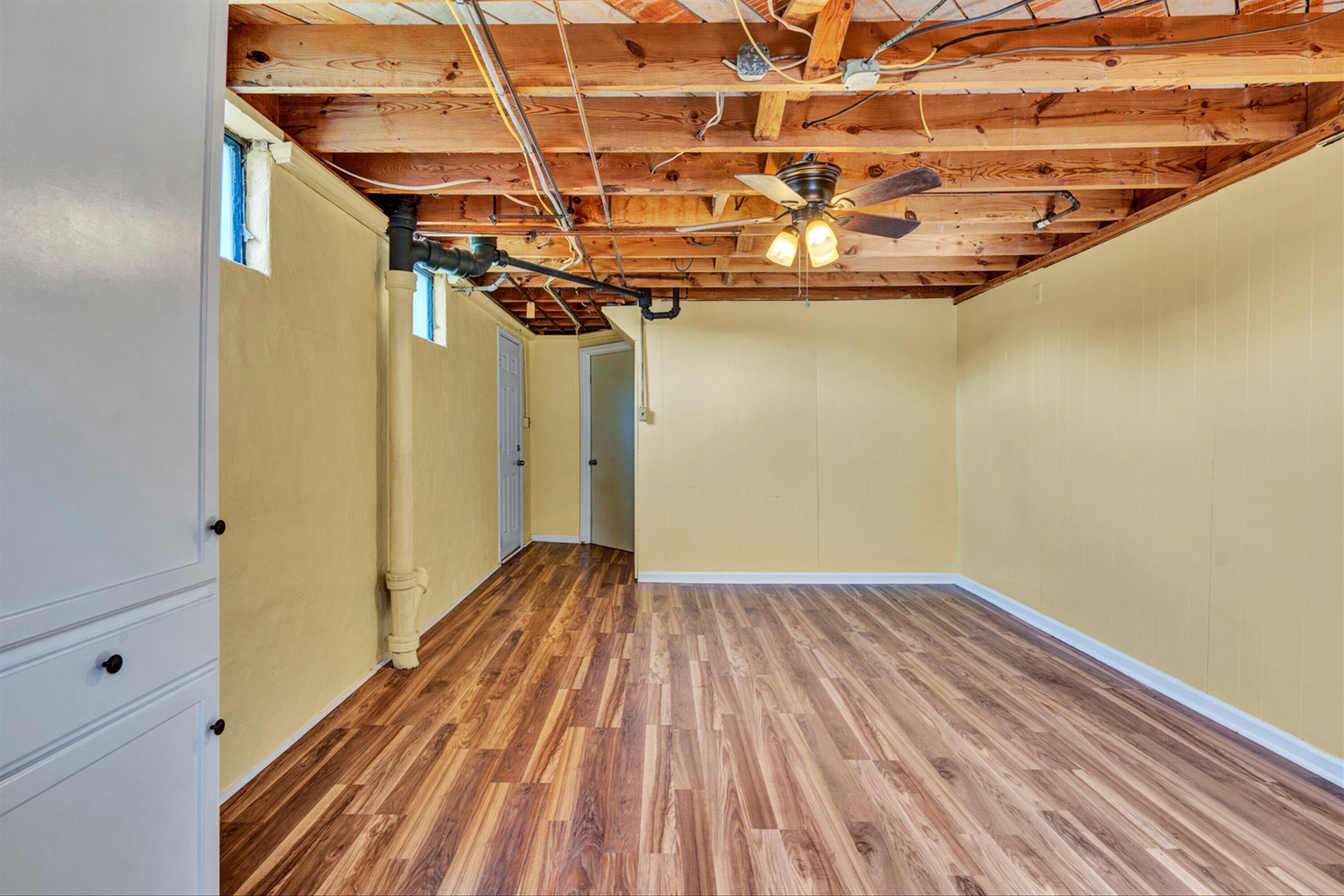 5734 Malvern Road Roanoke, VA 24012 - Photo 29 of 37 29-DSC5409
