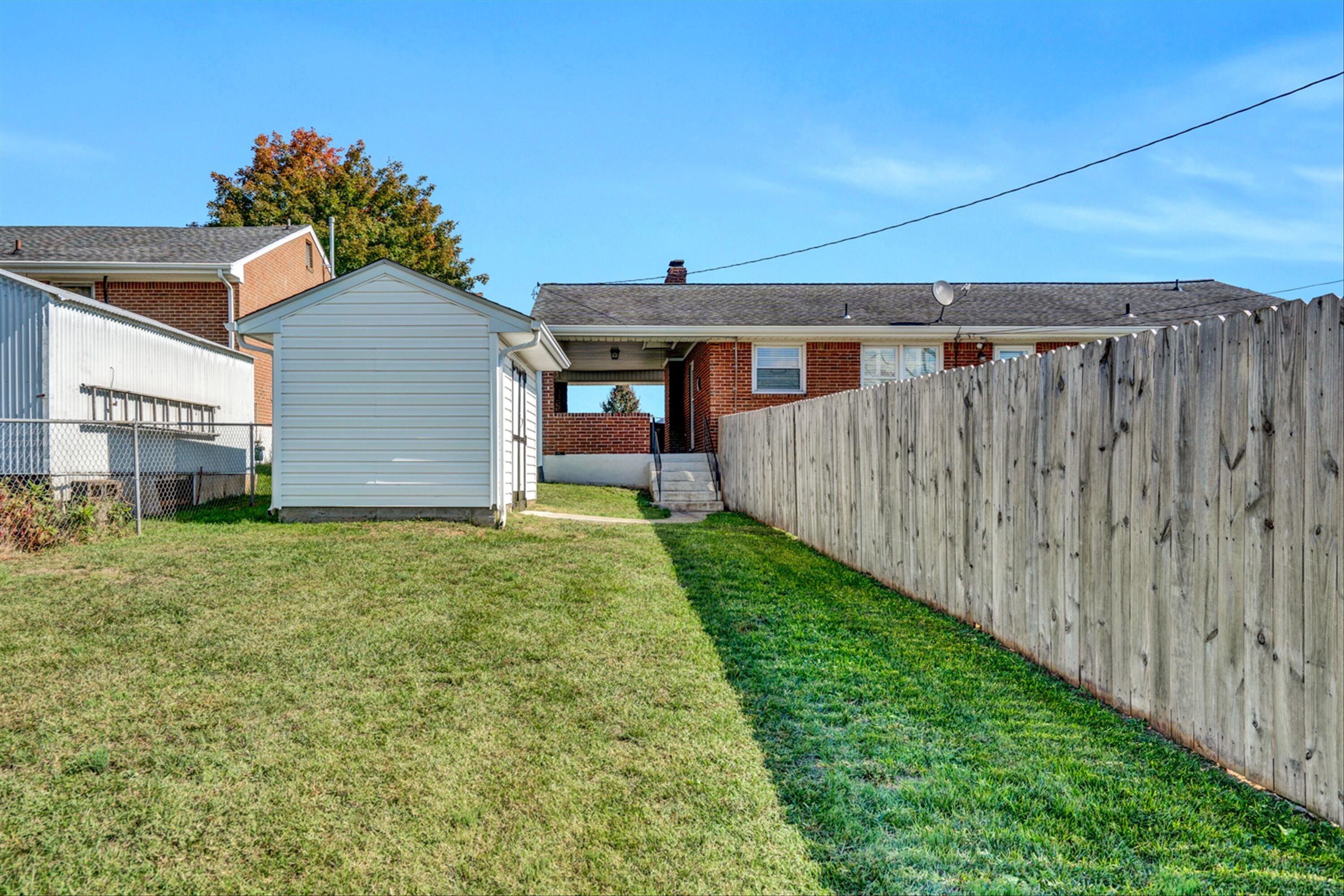 5734 Malvern Road Roanoke, VA 24012 - Photo 33 of 37 33-DSC5421
