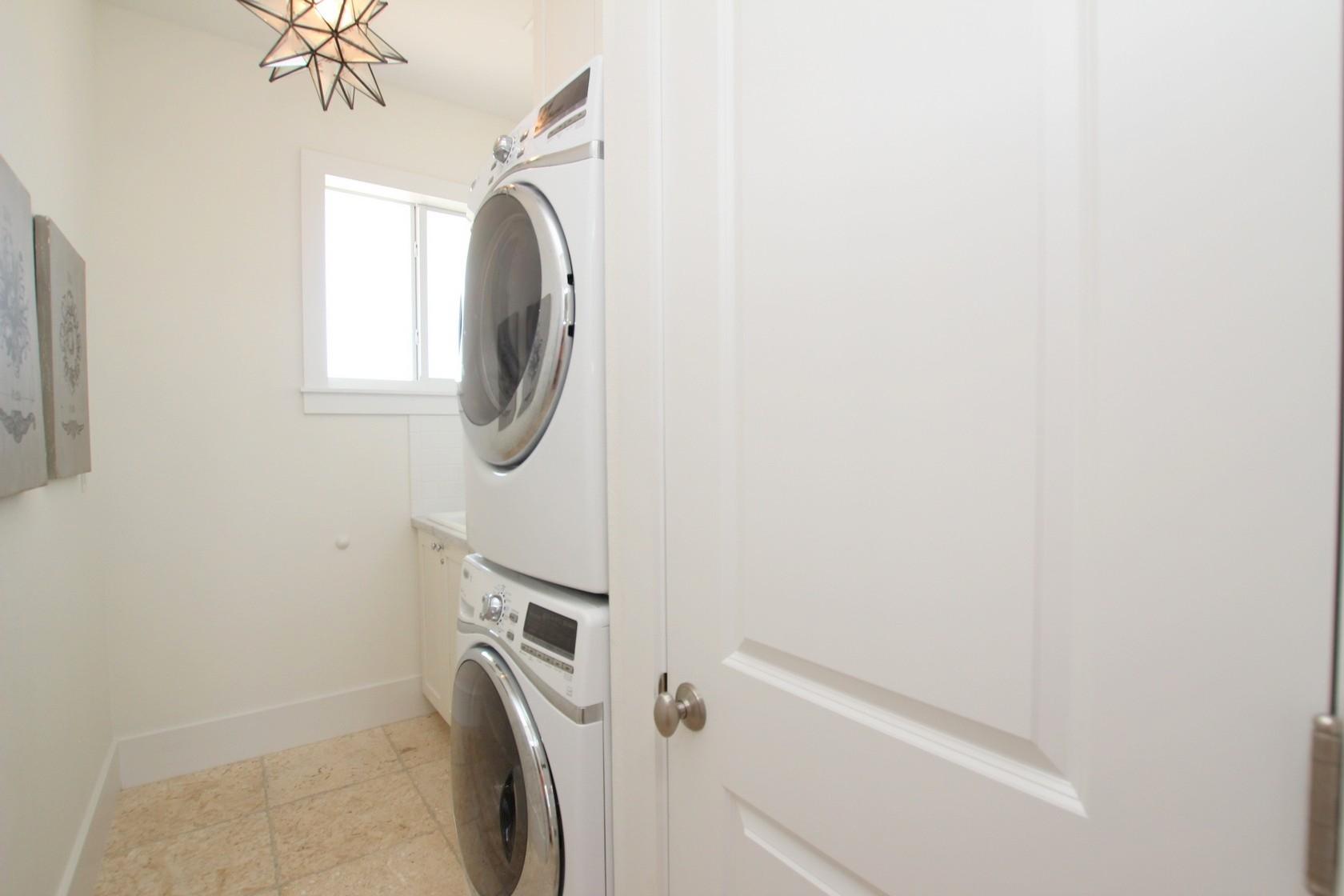 100 La Paloma Road Key Largo, FL 33037 - Photo 41 of 66 Laundry Room