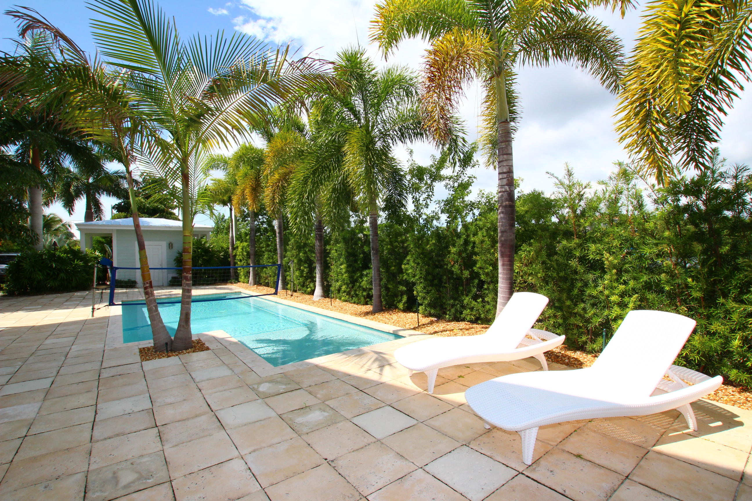 100 La Paloma Road Key Largo, FL 33037 - Photo 48 of 66 Pool Patio