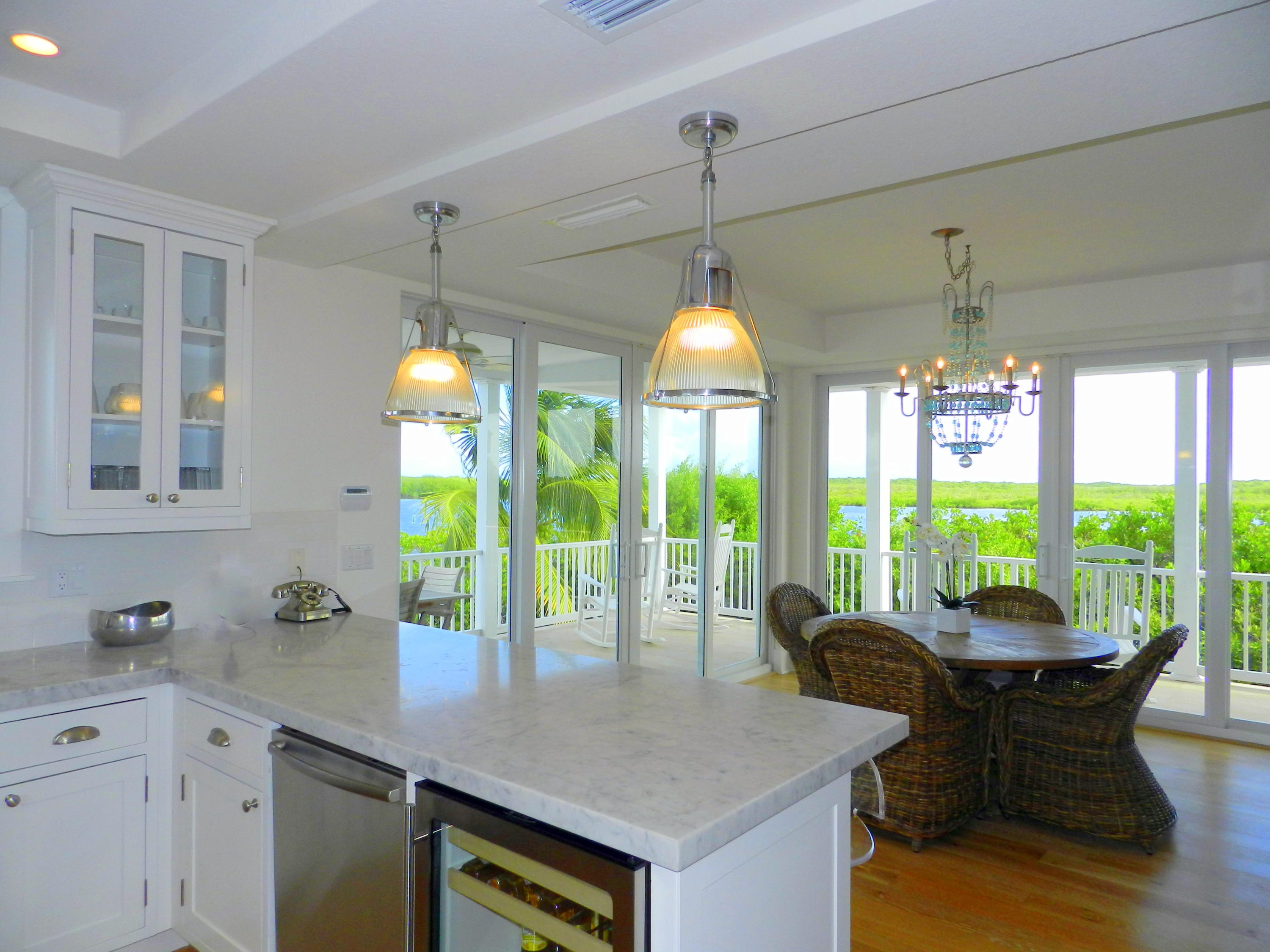 100 La Paloma Road Key Largo, FL 33037 - Photo 10 of 66 Kitchen & Dining