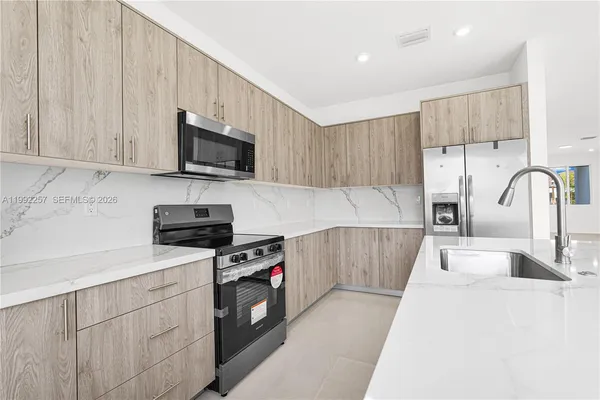 $4,540 | 22431 Southwest 125th Avenue, Unit 19A, Miami, FL 33170