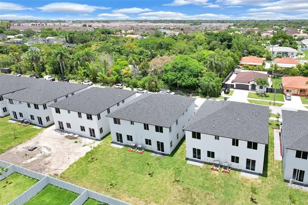 $4,540 | 22431 Southwest 125th Avenue, Unit 19A, Miami, FL 33170
