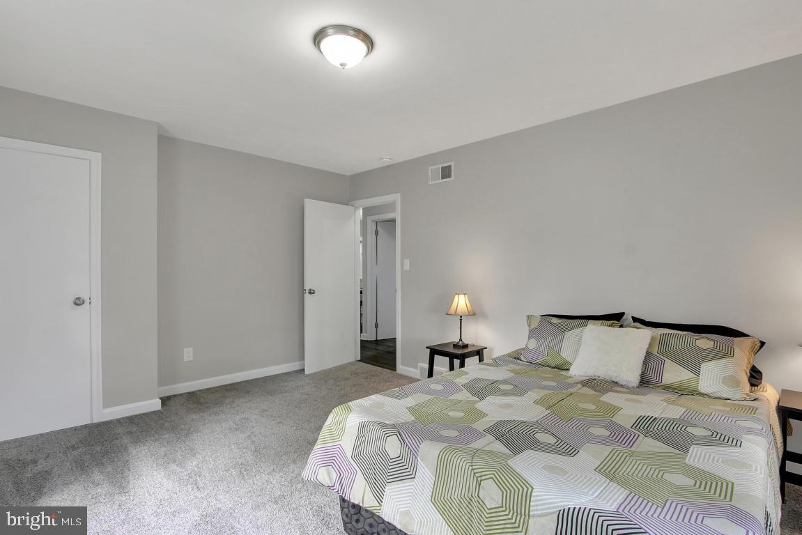 2016 Plymouth Road Lancaster, PA 17603 - Photo 14 of 25 Gallery Image 14