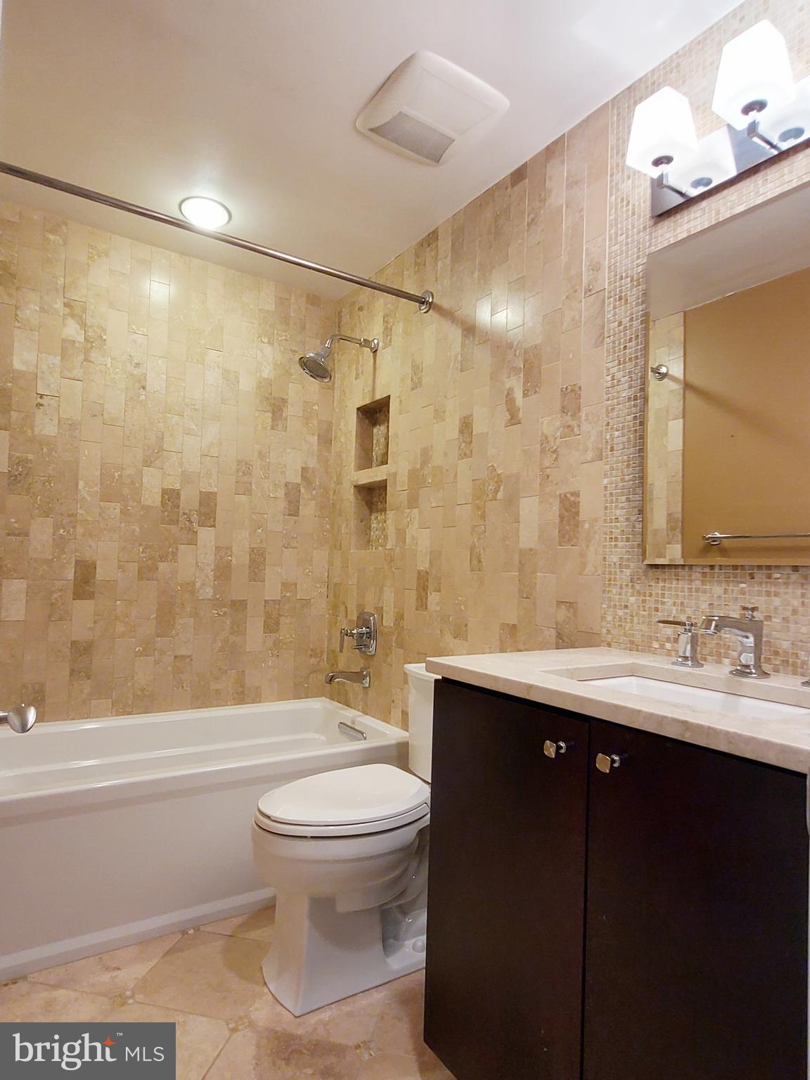 2100 Green Watch Way, Unit 301 Reston, VA 20191 - Photo 8 of 12 Gallery Image 8