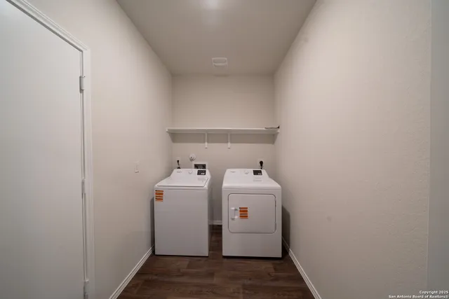 $2,500 | 14014 San Saba Falls, San Antonio, TX 78253