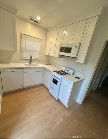 $2,300 | 243 1/2 North Grand Street, Unit 1/2, Orange, CA 92866