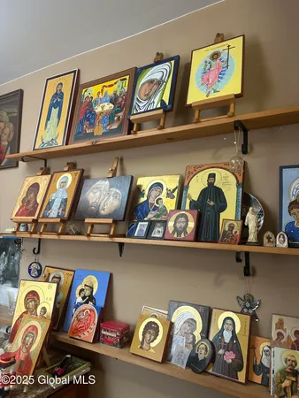 $144,000 | 1 Willard Street, Hoosick Falls, NY 12090