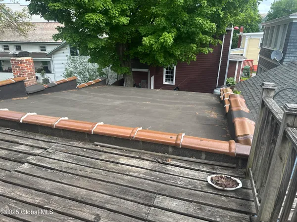 $144,000 | 1 Willard Street, Hoosick Falls, NY 12090