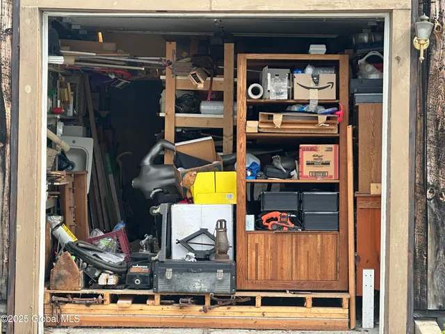 $144,000 | 1 Willard Street, Hoosick Falls, NY 12090