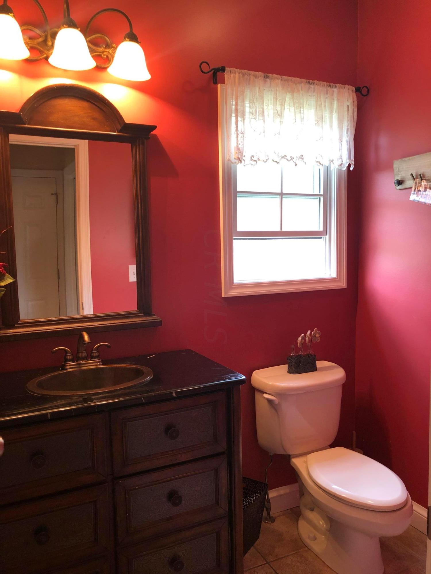 118 Pryor Road Northeast Lancaster, OH 43130 - Photo 14 of 38 Gallery Image 14
