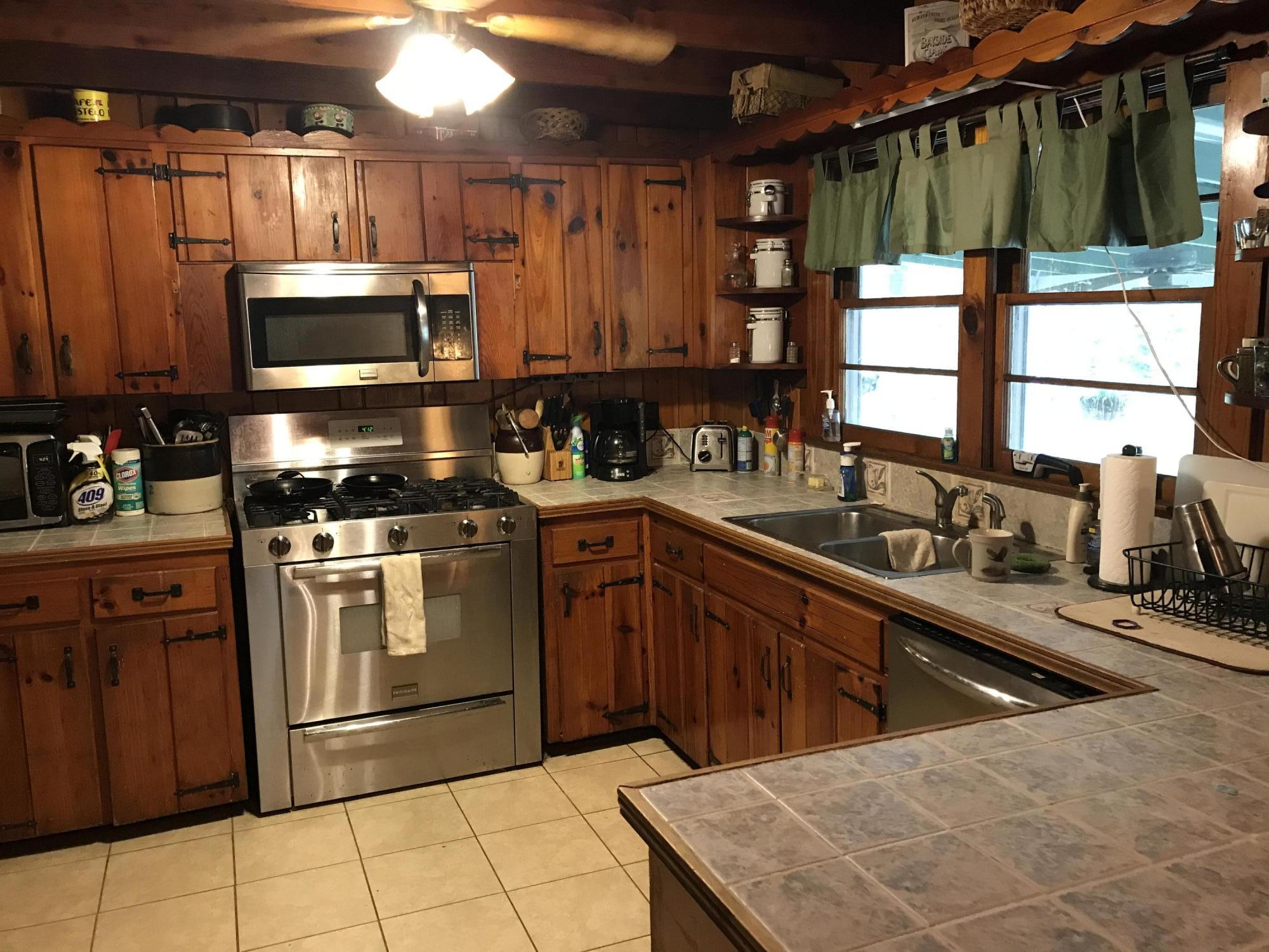 7459 Old Tuckaleechee Road Townsend, TN 37882 - Photo 12 of 32 3FA1BAB6-808C-4F63-B460-23795304BCB2