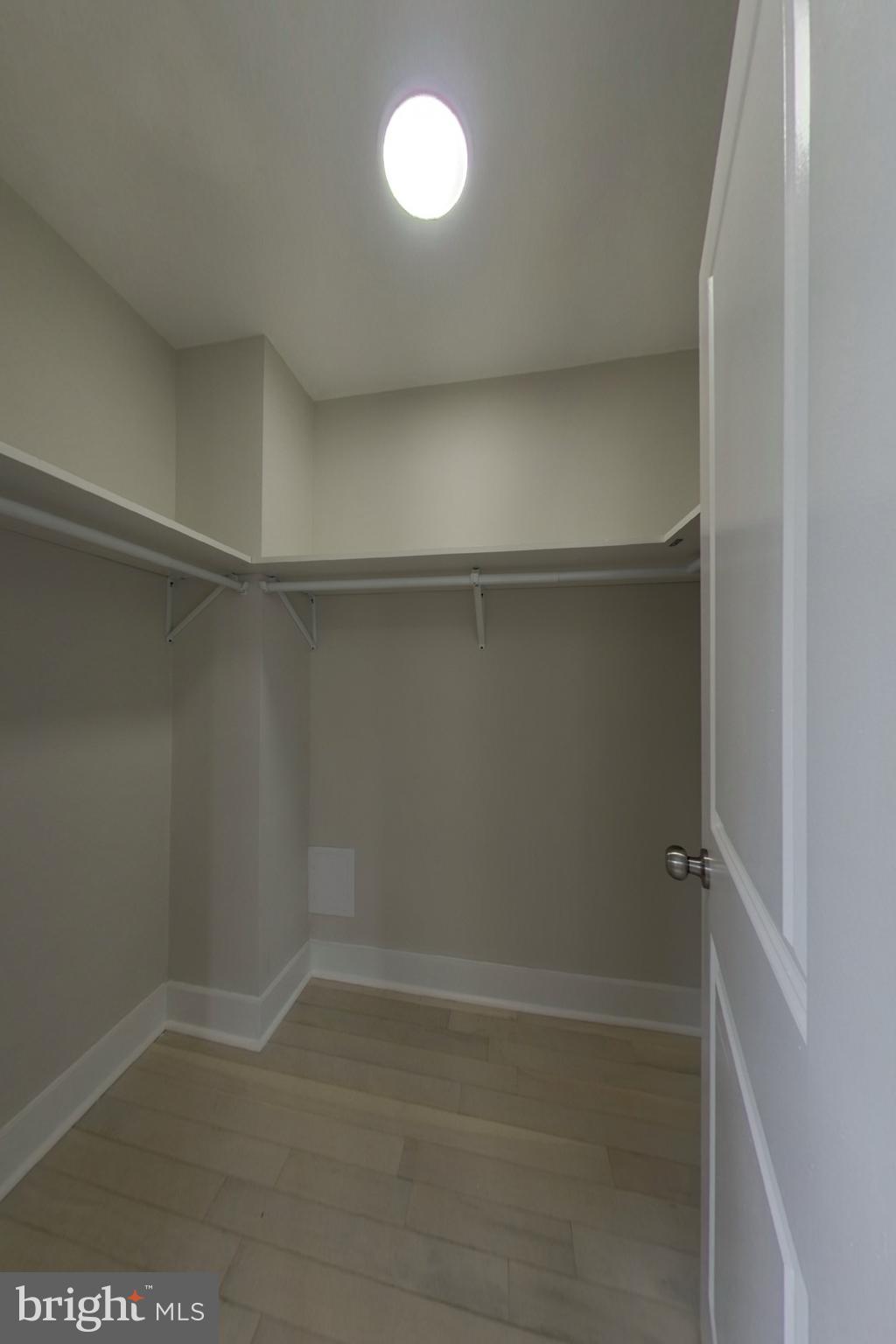 7803 Fordson Road Alexandria, VA 22306 - Photo 16 of 30 a view of room