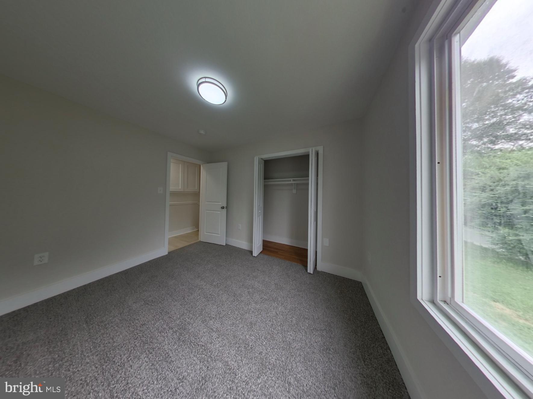 7803 Fordson Road Alexandria, VA 22306 - Photo 8 of 30 a view of empty room with window