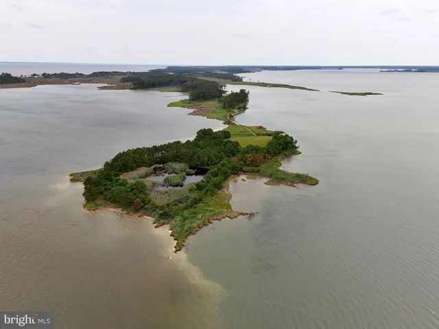 $975,000 | 2765 Hoopers Island Road, Fishing Creek, MD 21634