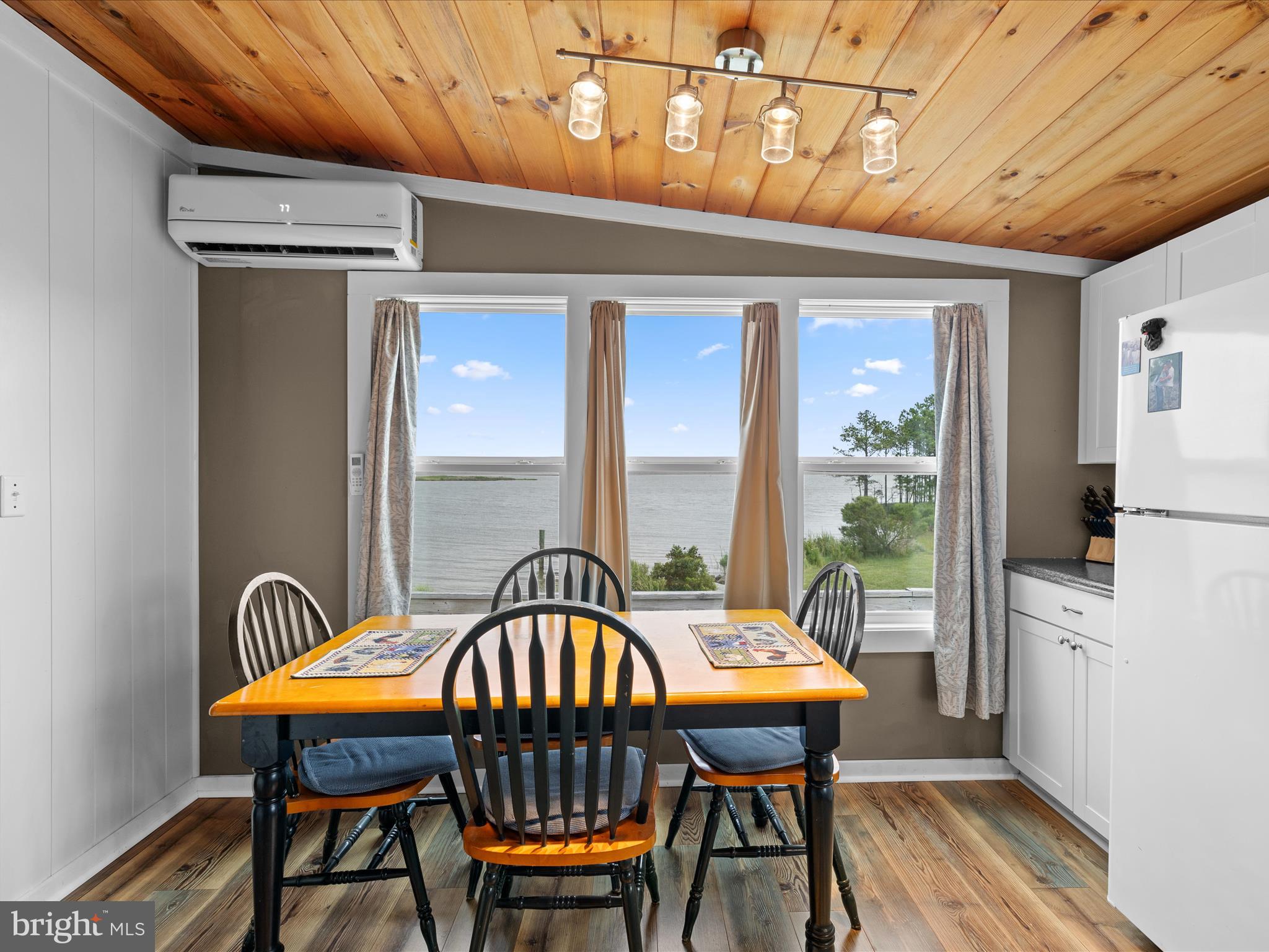 2765 Hoopers Island Road Fishing Creek, MD 21634 - Photo 24 of 111 Dining Area