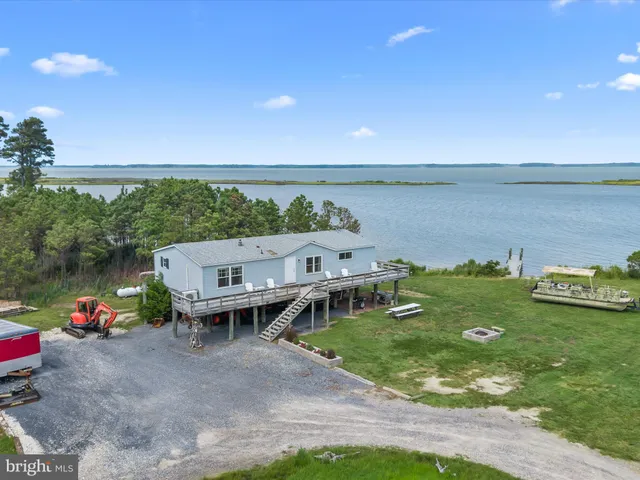 $975,000 | 2765 Hoopers Island Road, Fishing Creek, MD 21634