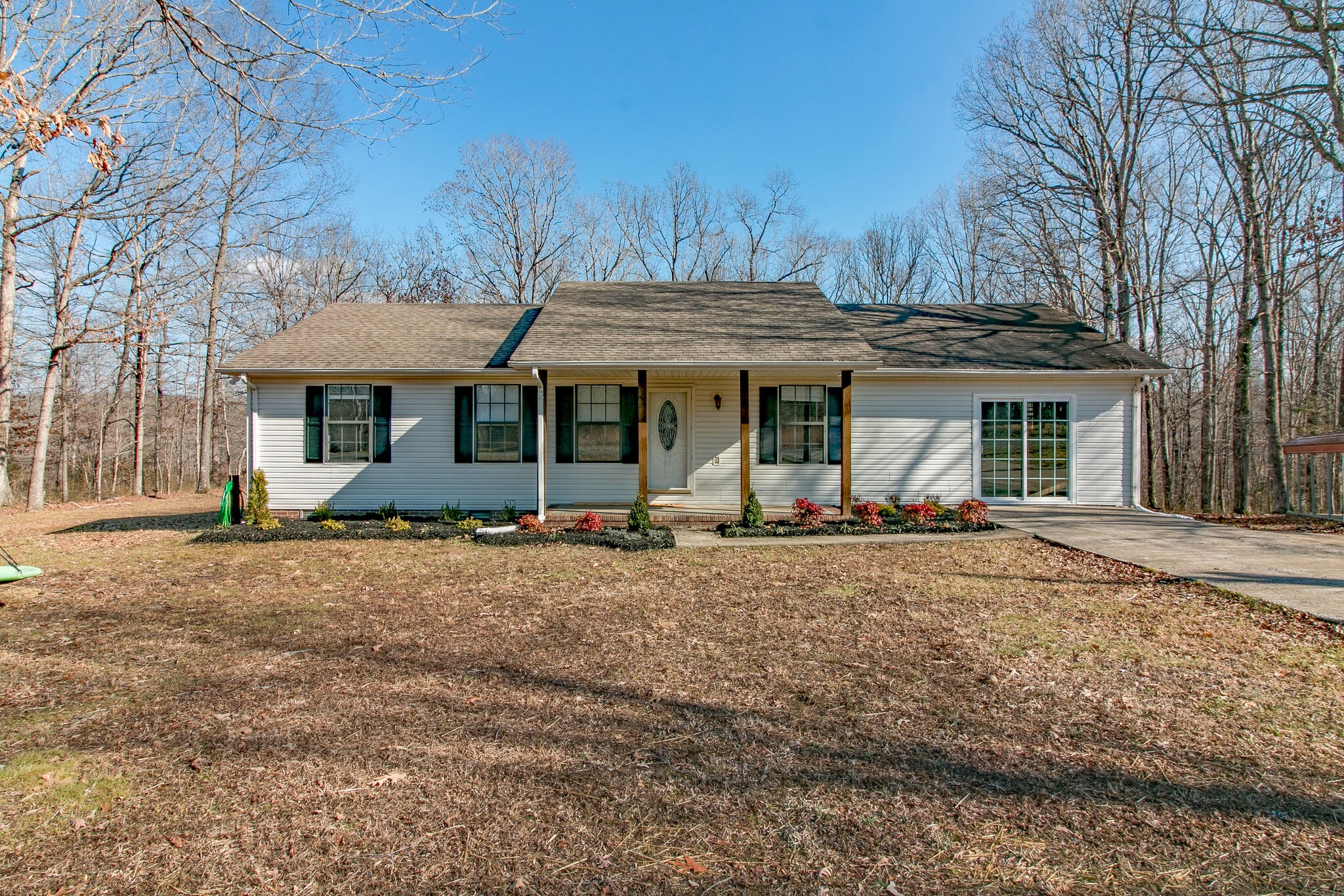 160 Day Lane Tennessee Ridge, TN 37178 - Photo 1 of 25 Gallery Image 1