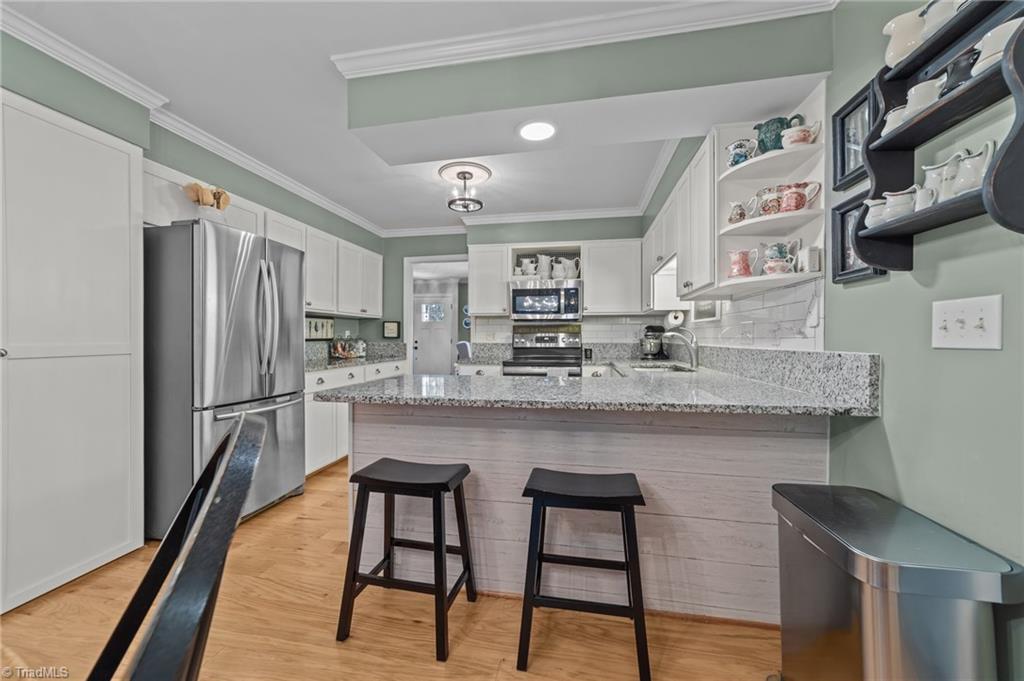 2425 Quaker Landing Road Greensboro, NC 27455 - Photo 16 of 50