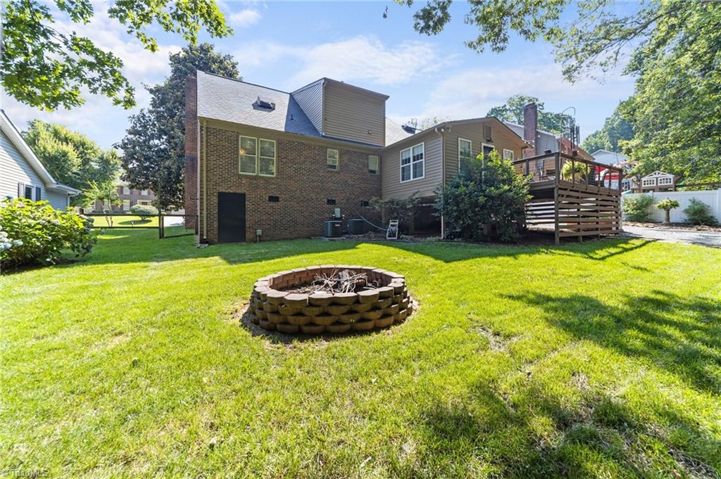 2425 Quaker Landing Road Greensboro, NC 27455 - Photo 42 of 50