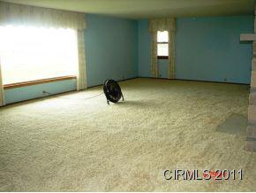 10851 South St Road Fairmount, IN 46928 - Photo 3 of 17 Gallery Image 3