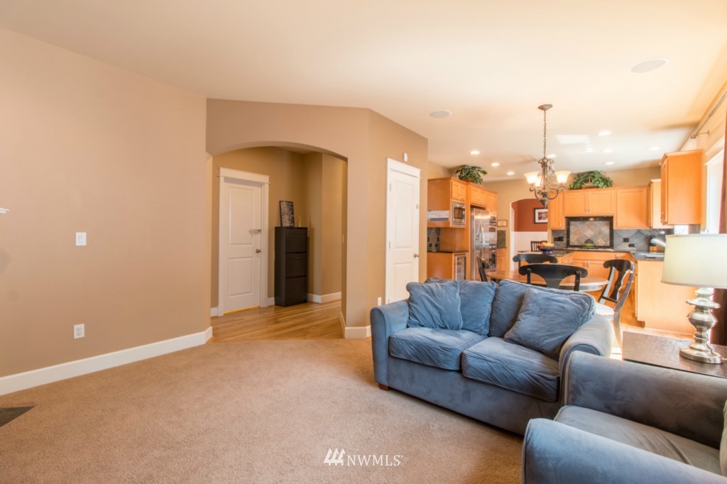 4124 220th Street Southeast Bothell, WA 98021 - Photo 12 of 25