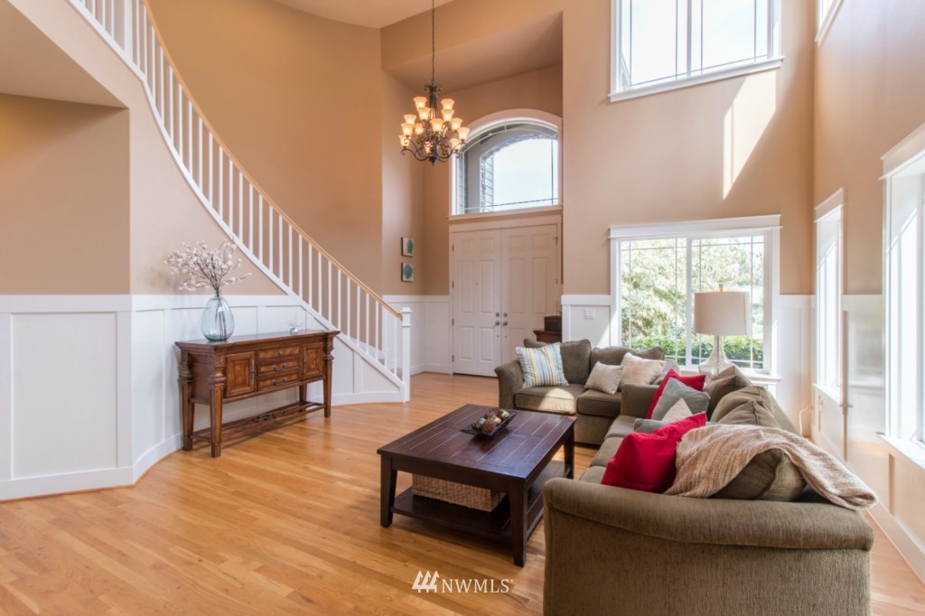 4124 220th Street Southeast Bothell, WA 98021 - Photo 4 of 25