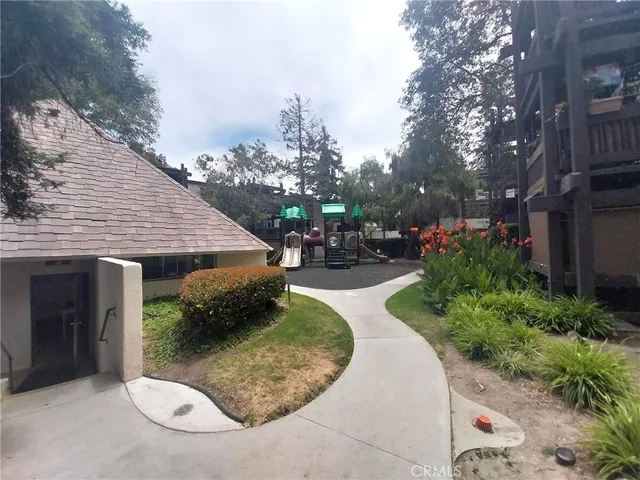 $3,850 | 7742 Redlands Street, Unit D2051, Playa del Rey, CA 90293