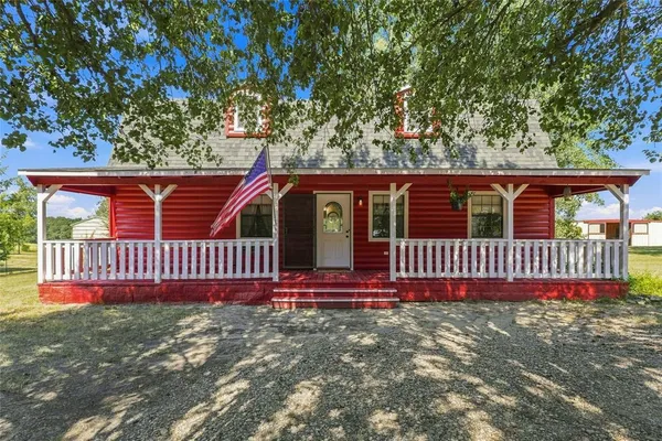 $475,000 | 1549 County Road 2130, Telephone, TX 75488