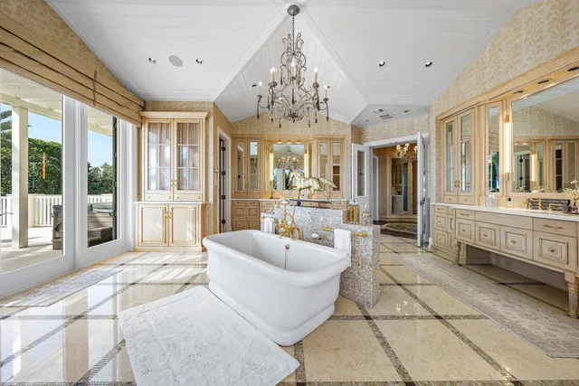 $42,000,000 | 1083 Hillsboro Mile, Hillsboro Beach, FL 33062