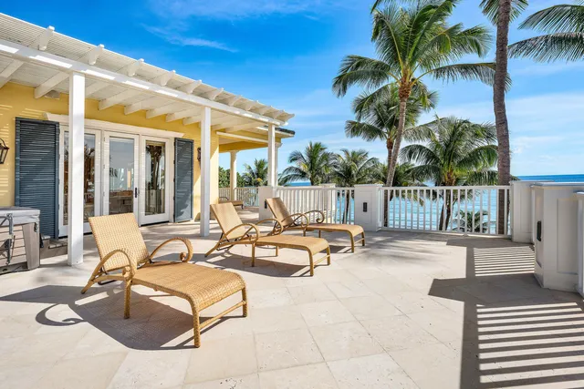 $42,000,000 | 1083 Hillsboro Mile, Hillsboro Beach, FL 33062
