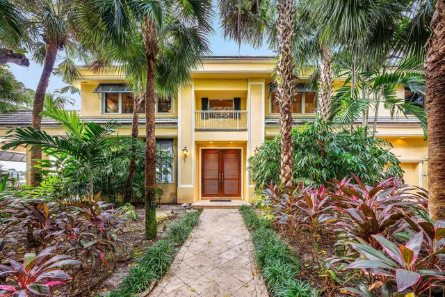 $42,000,000 | 1083 Hillsboro Mile, Hillsboro Beach, FL 33062
