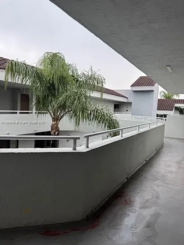 $205,000 | 8335 Southwest 152nd Avenue, Unit PH2, Miami, FL 33193