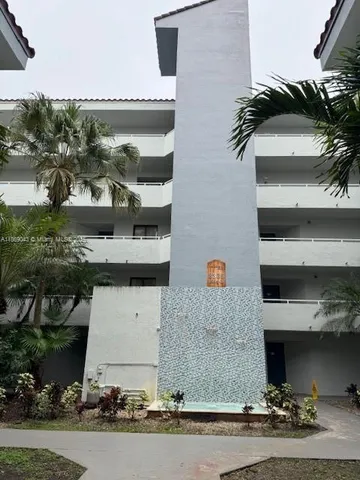 $205,000 | 8335 Southwest 152nd Avenue, Unit PH2, Miami, FL 33193