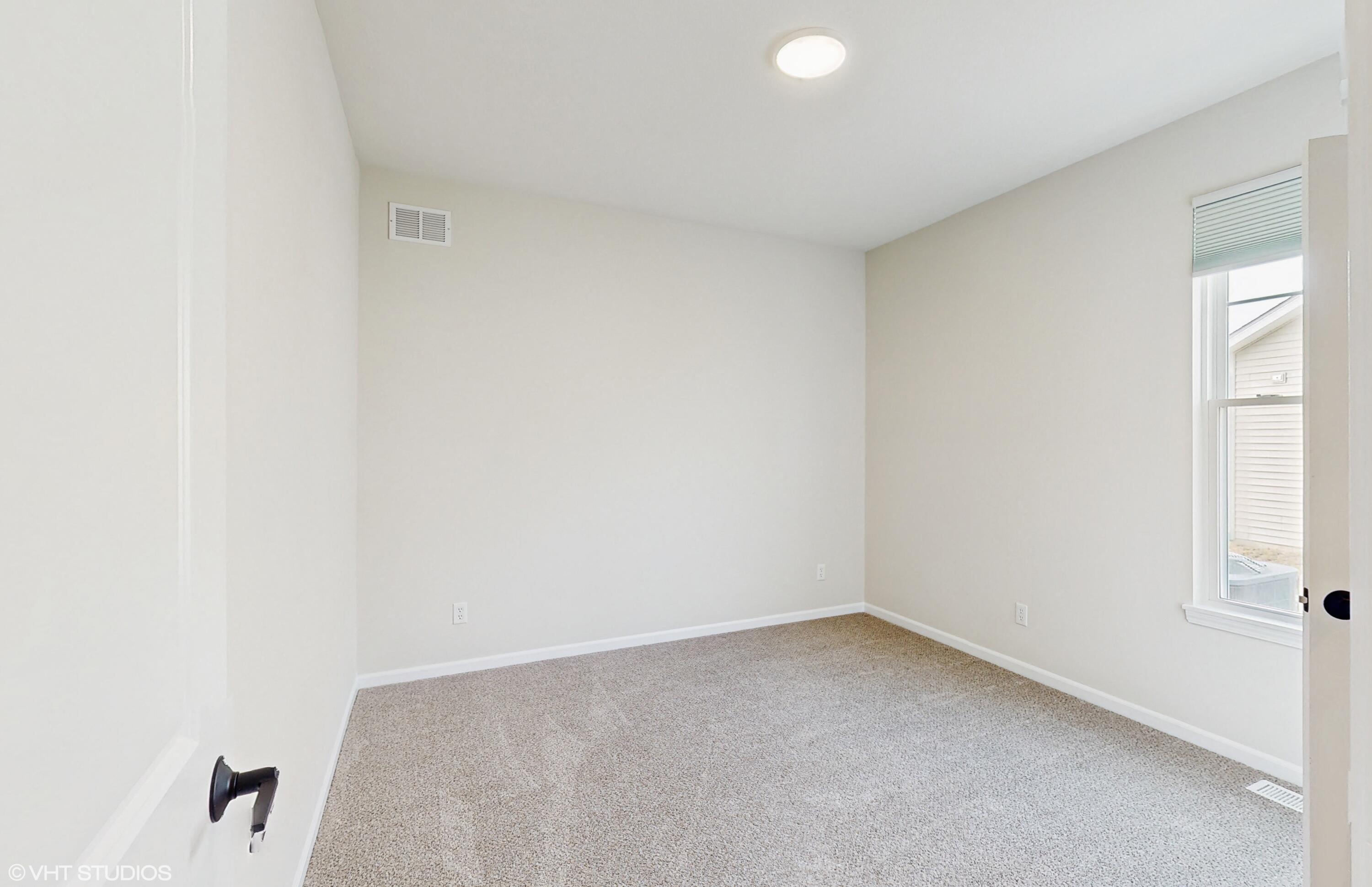 3758 Lookout Road Valparaiso, IN 46385 - Photo 13 of 41 3000x1940