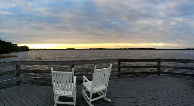 an outdoor space with garden
