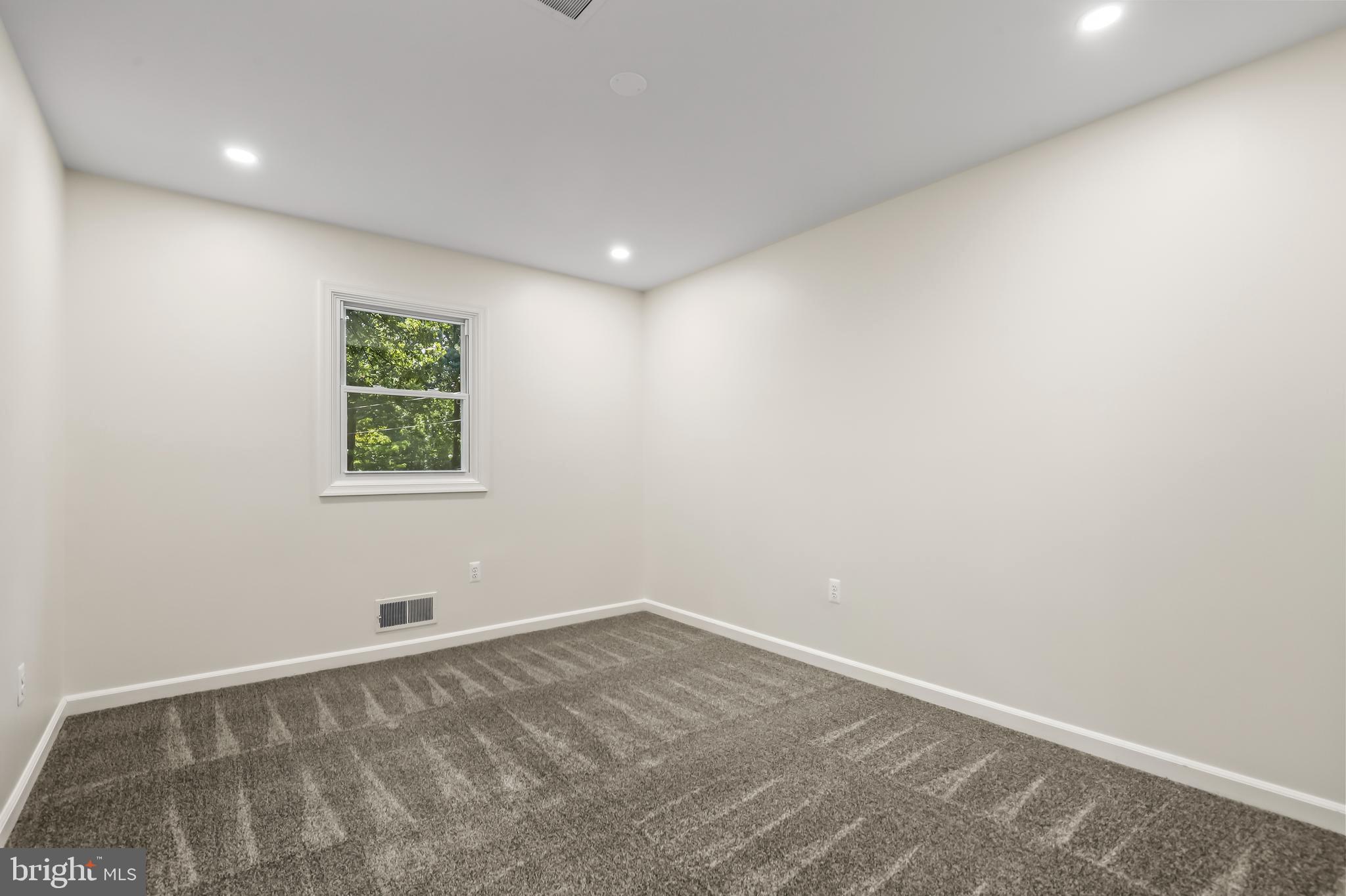 2254 Mountain Road Haymarket, VA 20169 - Photo 18 of 41